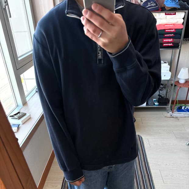 슈프림 월드 페이머스 하프집업 맨투맨