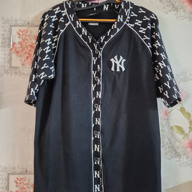 MLB 뉴욕양키스 모노그램 셔츠  남녀공용