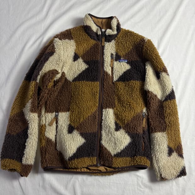  Patagonia 베어 블락 레트로 딥 파일 자켓 M