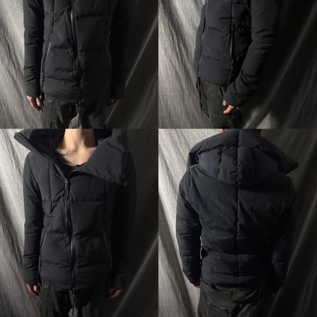 The Viridi-Anne 바대칭 하이넥 패딩