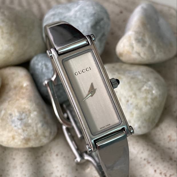 Gucci 구찌 1500L 스퀘어 뱅글 워치