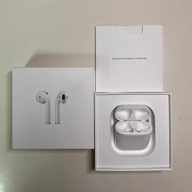 에어팟 2세대 충전 케이스 (유선충전 모델)