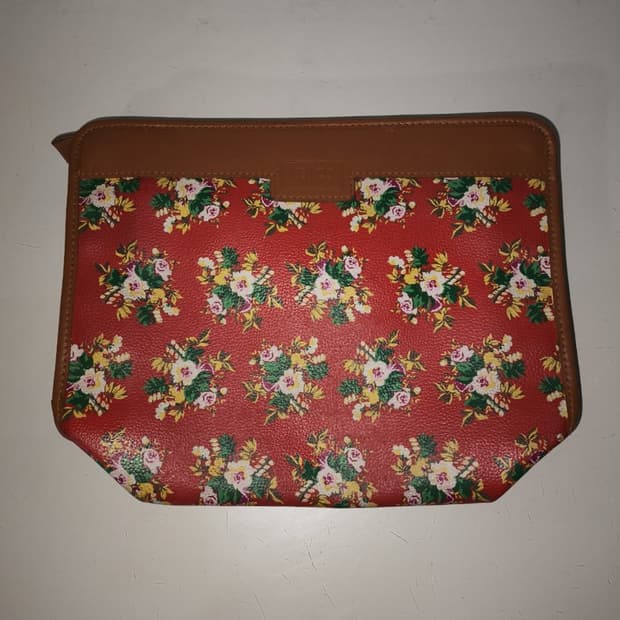 겐조 90's 레트로 플로럴 파우치