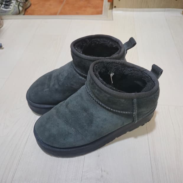 호주 UGG) 울트라 미니  통굽 플랫폼 어그
