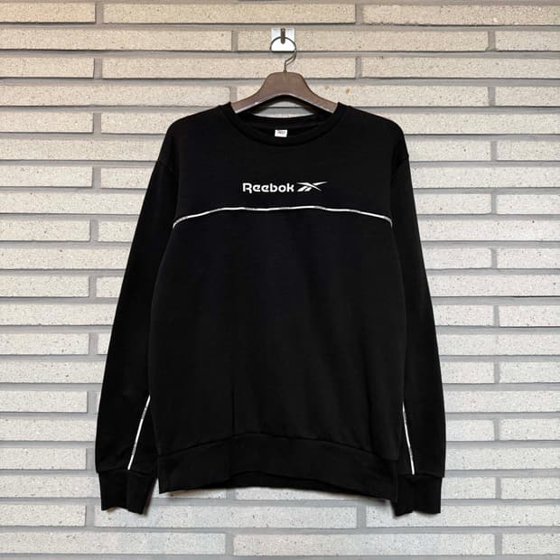 리복 파이핑 트랙 블랙 화이트 배색 맨투맨