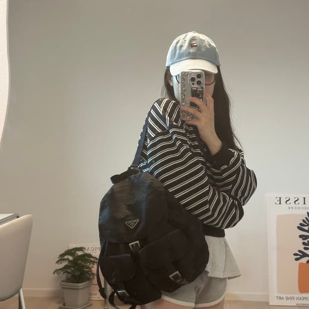 프라다 투포켓 포코노 나일론 백팩 미디엄