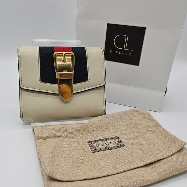 정품 구찌 실비 반지갑