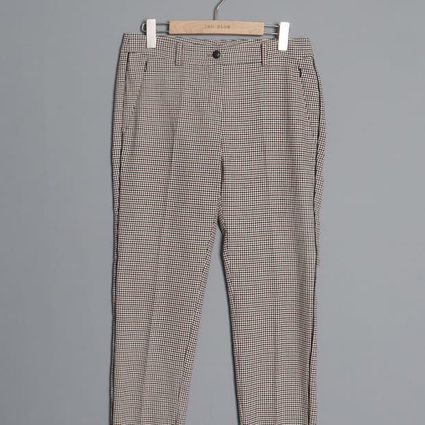 Laurèl Houndtooth Slacks (27)