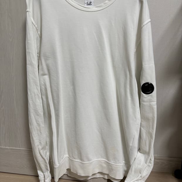 Cp 컴퍼니  화이태 맨투맨 XL