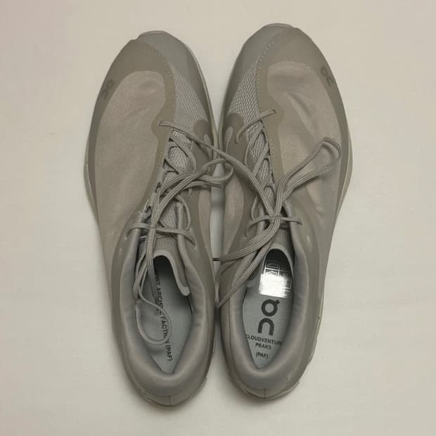 새상품 온러닝 파프paf 클라우드 벤쳐 아이스 문 260