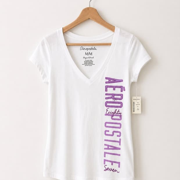 새상품에어로포스테일(Aeropostale) 여성 브이넥 반팔 티셔츠
