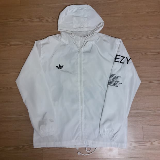 이지시즌1 yeezus투어 바람막이 공식머천