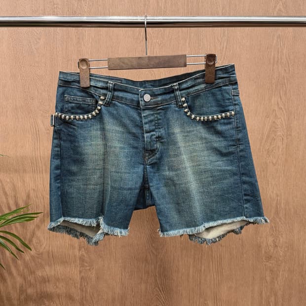 쟈딕 앤 볼테르 데님 숏 팬츠 스컬 스터드 밑단 프린지 디테일 진청