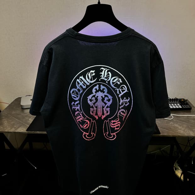 크롬하츠 그라데이션 대거 티셔츠