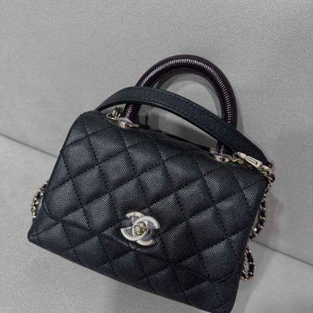 정품 새상품 샤넬 코코핸들 미니 20cm (초미니,나노미니,woc 아님)