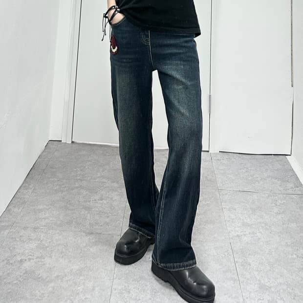 Vintage patch washing denim pants