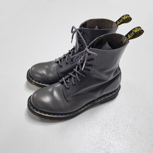 닥터마틴 PASCAL 8홀 - 270 (UK8)   DR.MARTENS