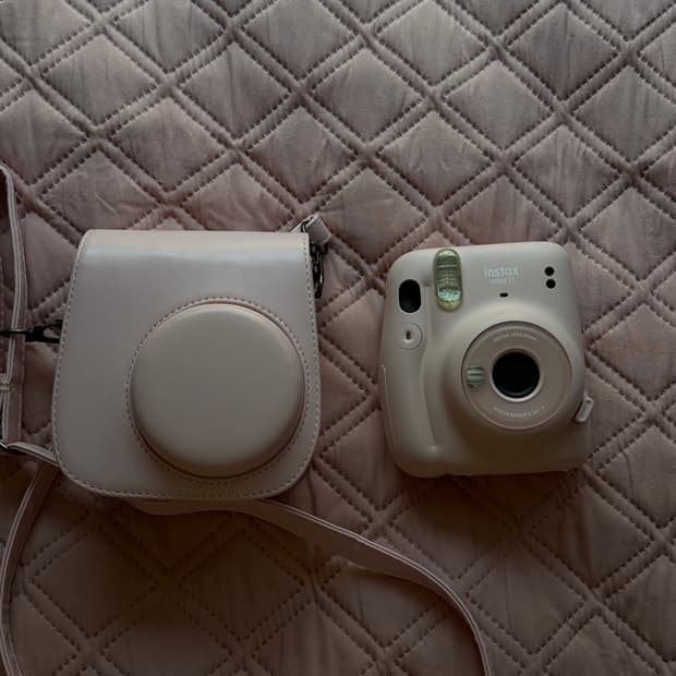 S급 인스탁스 미니 11 +케이스 +필름 10매