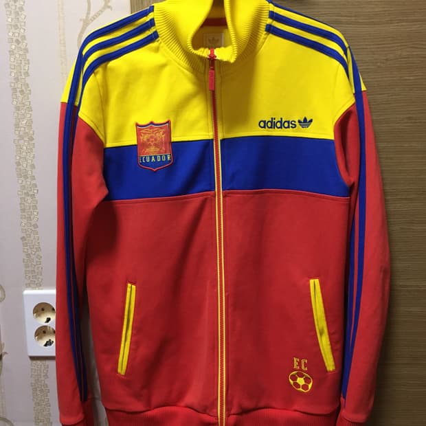 아디다스 에콰도르 트랙탑(95)