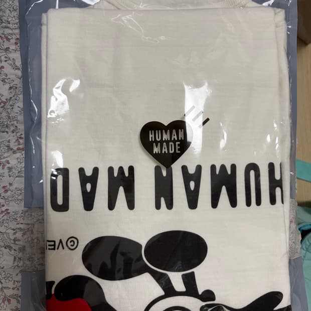 휴먼메이드 베르디 신상 반팔 화이트 xl