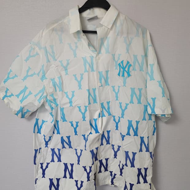 XL Mlb 그라데이션 모노그램 반팔 셔츠 NY