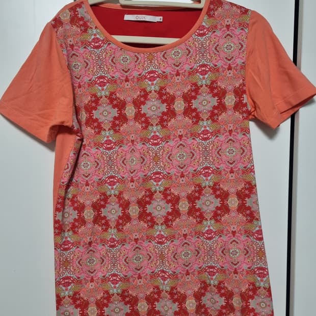 오일릴리 여성 반팔티 m 