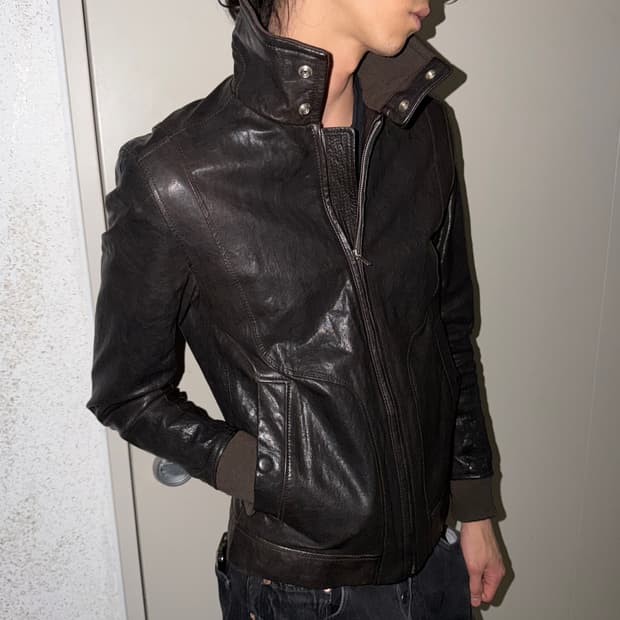 하이넥 슬림 레더 자켓