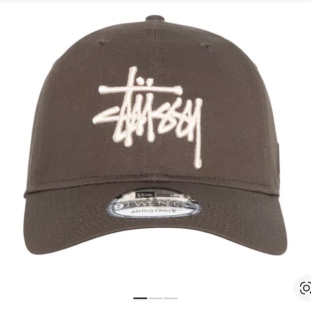 스투시 뉴에라 볼캡 월넛 색상 구해요