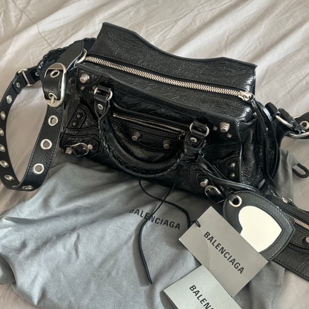 발렌시아가 네오카골 xs