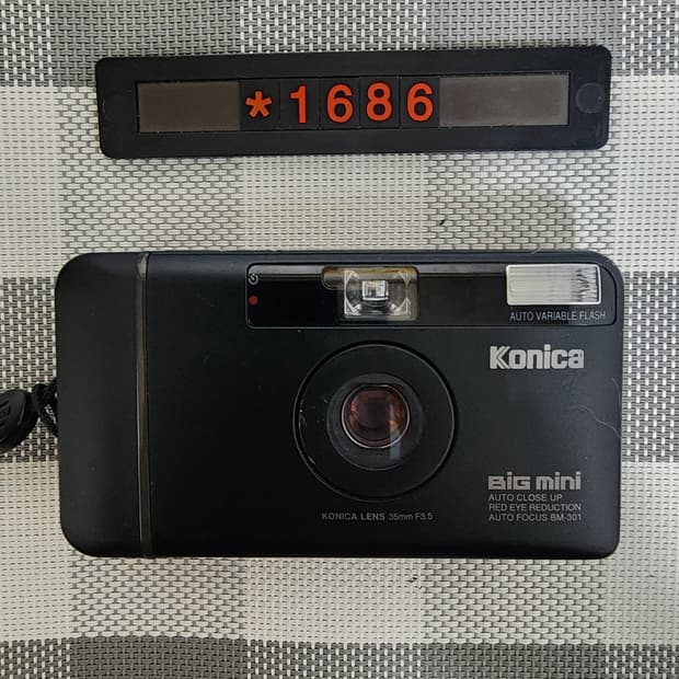 코니카 빅미니 BM-301 필름카메라