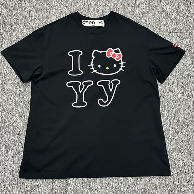 s/m 사이즈) Open yy 헬로키티 오픈와이와이 반팔 티셔츠 블랙
