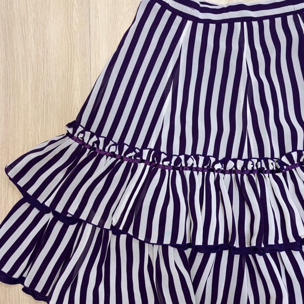 ID Vintage 퍼플 프릴 미디 스커트