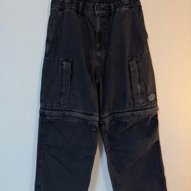 [M]GU x 언더커버 데님 컨버터블 와이드 카고 팬츠 다크 그레이