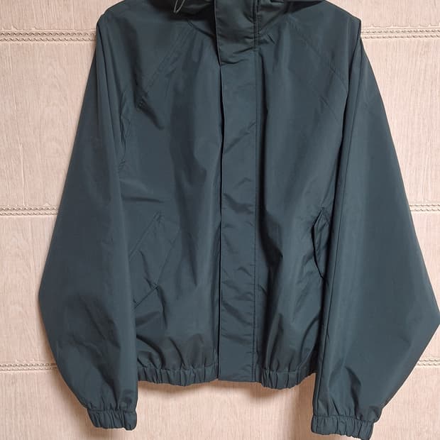발렌시아가맛 H&M 윈드브레이커 (L)