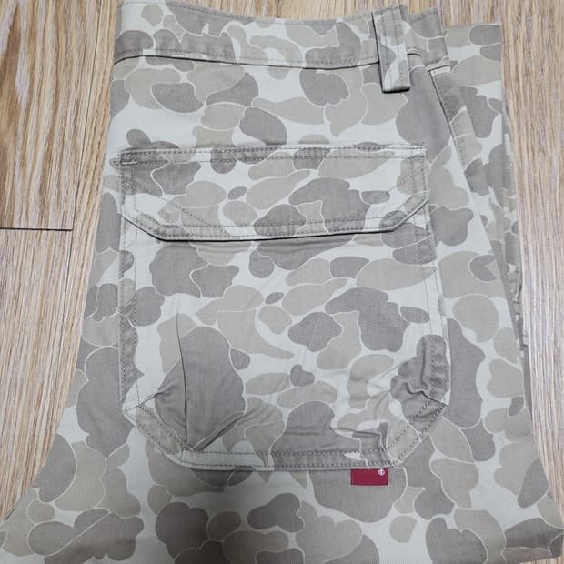 리바이스 덕 카모 루즈 카고 팬츠 32