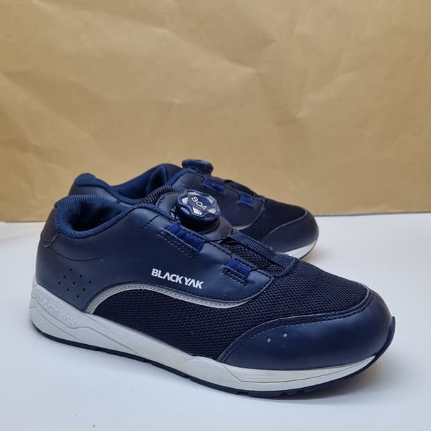 블랙야크 슬레쉬 프라임 아동운동화240.