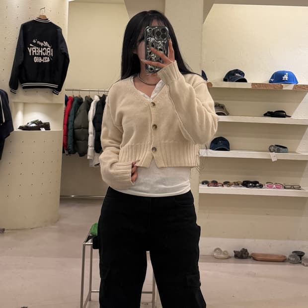 마뗑킴 크롭 니트 가디건 아이보리 U1040