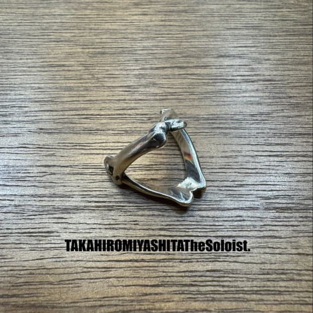 타카히로미야시타 더 솔로이스트 빅토리 링 18호