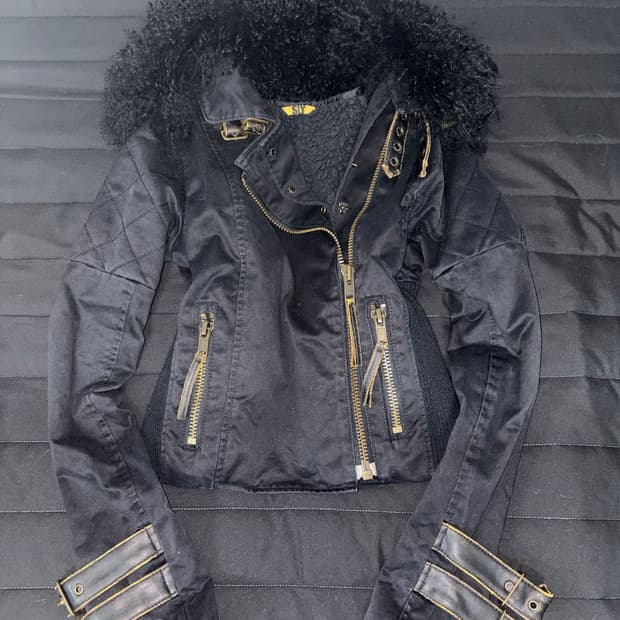 {SLY} 00’s y2k black fur buckle  jk 