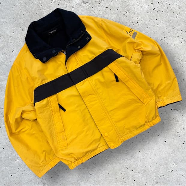 [S] 노티카 리버시블 올드스쿨 옐로우 바람막이 점퍼 D100