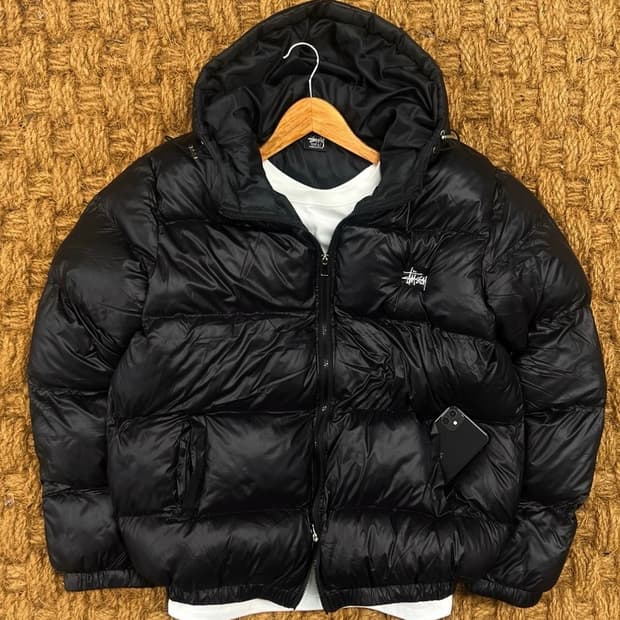 스투시 패딩 블랙