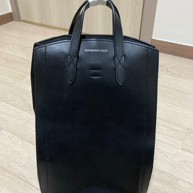 만다리나덕 백팩 판매