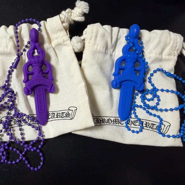 크롬하츠 실리크롬 대거 퍼플/블루