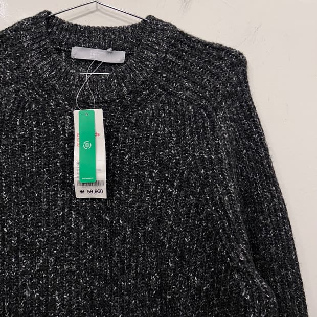 에잇세컨즈 래글런 울 짜임 오버핏 니트