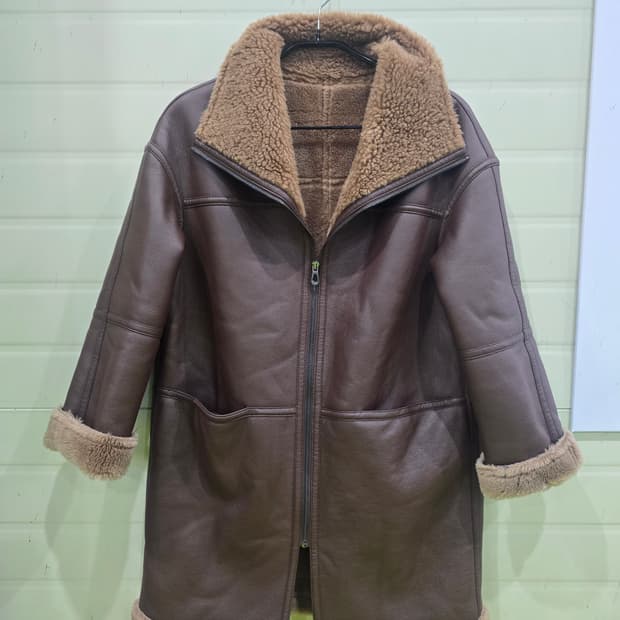 리오벨(LIOBELL) 양모 100% 롱 무스탕