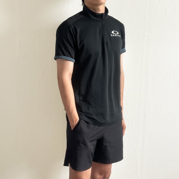 Oakley 로고 반팔 반집업
