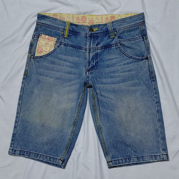 [30] RUSTY 러스티 Y2K 데님 하프 팬츠 (자수/패턴 포인트)