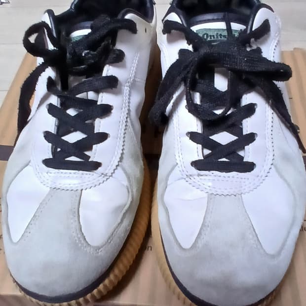 오니츠카타이거 스니커즈(255mm) 