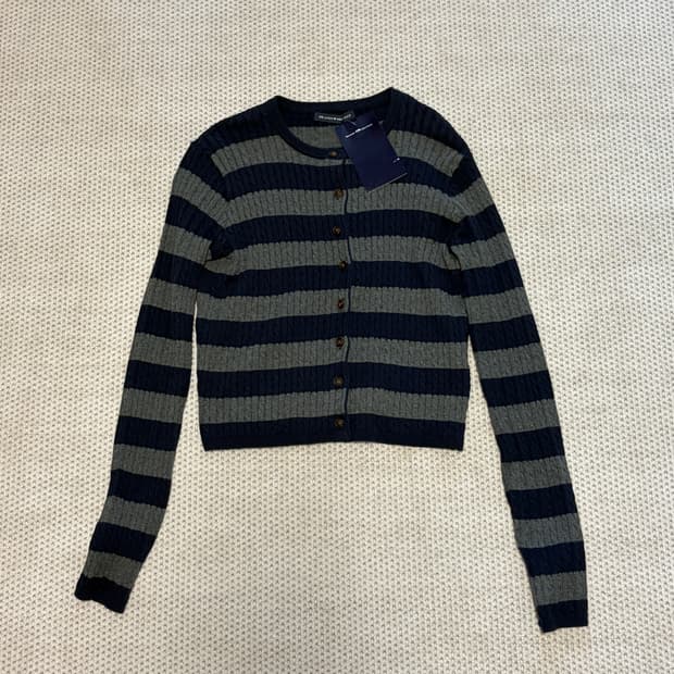 브랜디멜빌 긴팔 니트 가디건