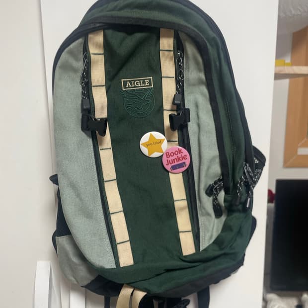 에이글백팩
